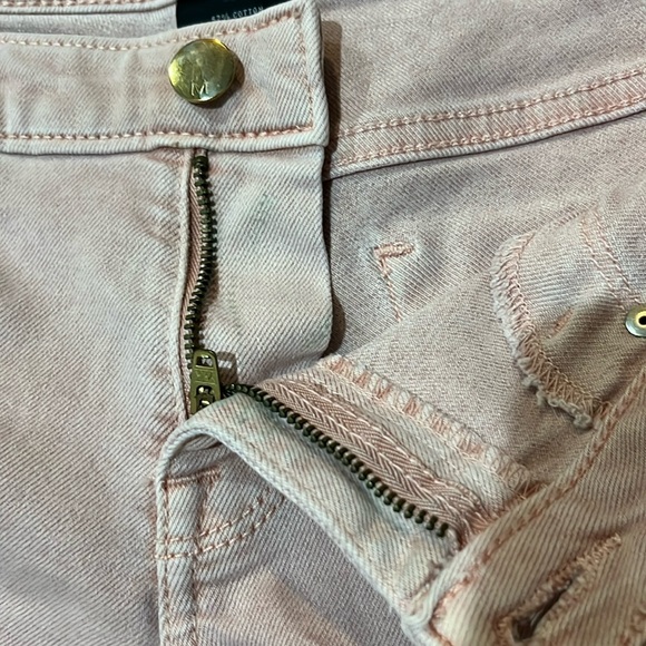 Mossimo Denim blush pink mid rise crop jegging - Picture 5 of 11